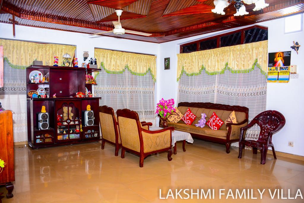 Lakshmi Family Villa Negombo Extérieur photo